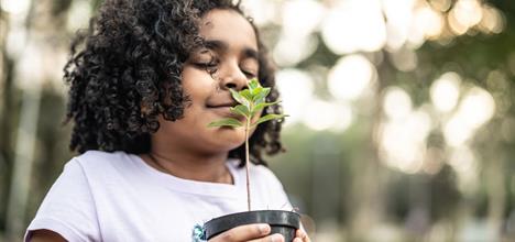 How to Practice Gratitude & Improve Your Family’s Mental Health