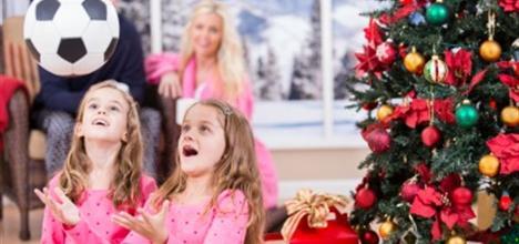 10 Non-Tech Holiday Gift Ideas to Promote Kids’ Language & Learning